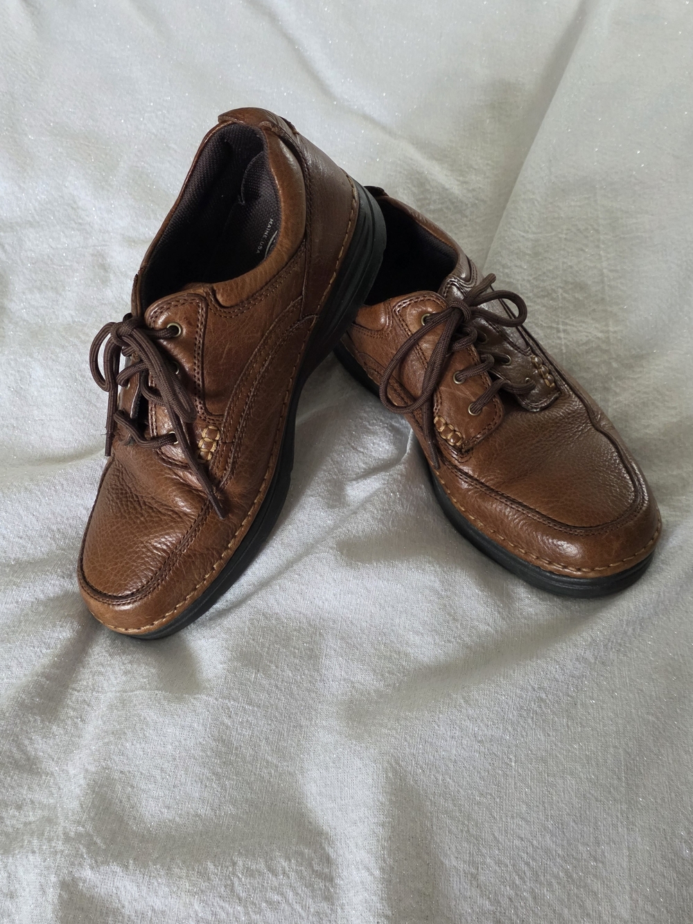 G.H. BASS "Stanley" Brown Pebble Grain Leather Lace-Up Casual Shoes Sz 9.5W